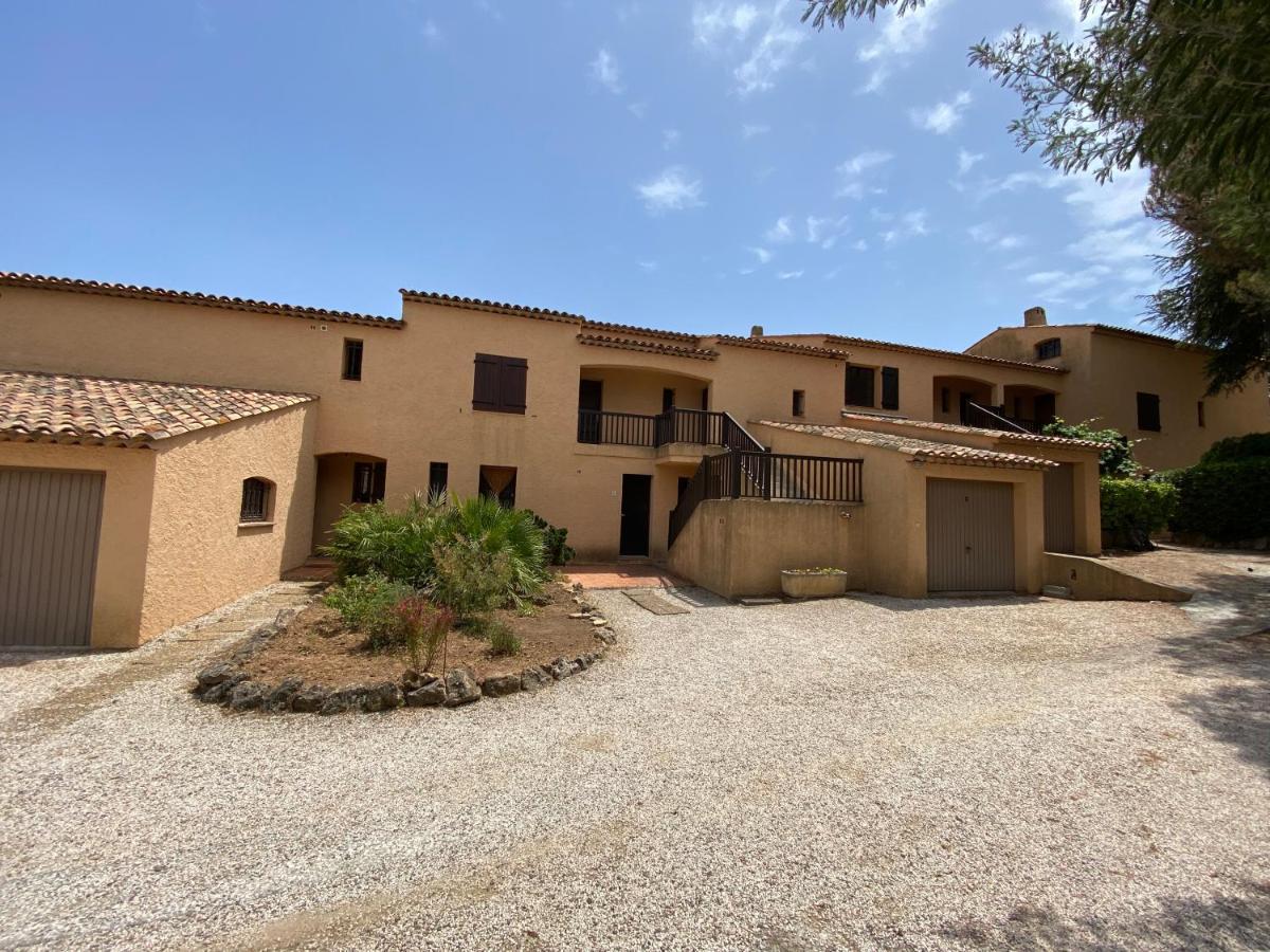 Appartement De Vacances Au Calme Absolu, Vue Mer. Saint Aygulf Kültér fotó