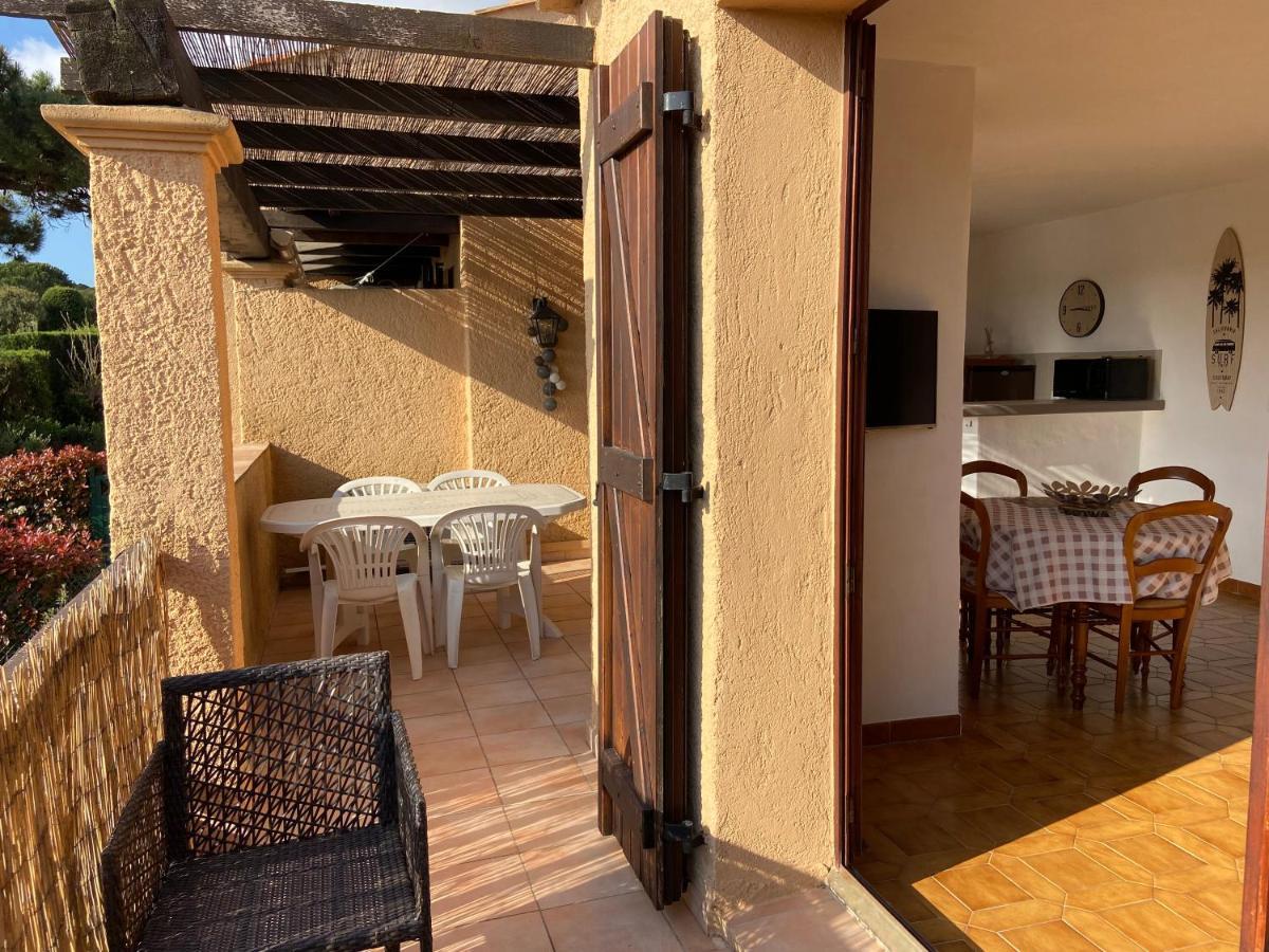 Appartement De Vacances Au Calme Absolu, Vue Mer. Saint Aygulf Kültér fotó
